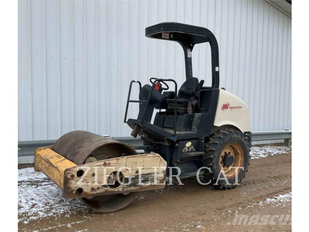 Volvo SD45 土壤压实机