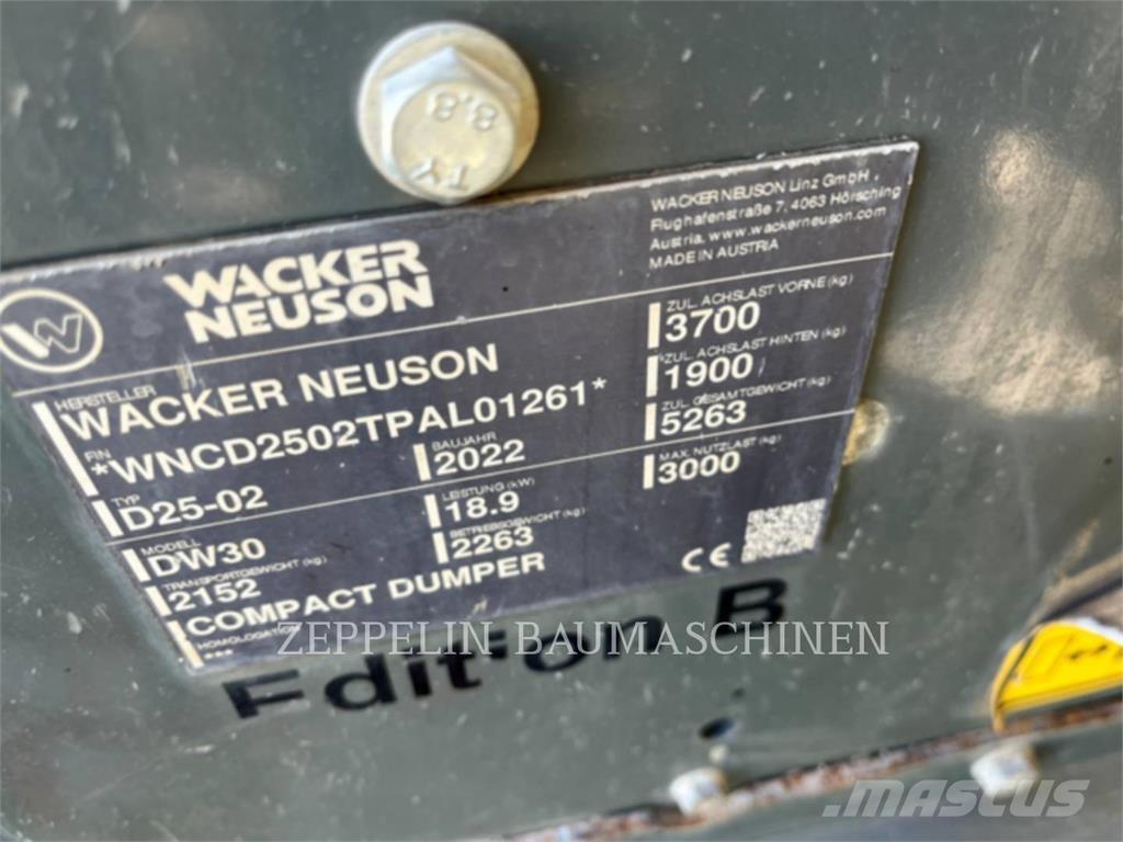 Wacker DW30 铰接式自卸车