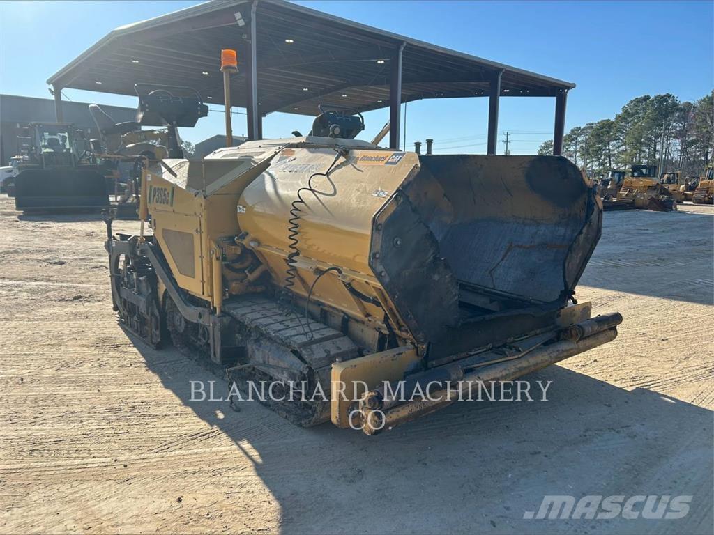 Weiler P385C 沥青摊铺机