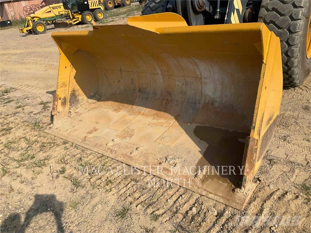 XCMG XC958U 轮式装载机
