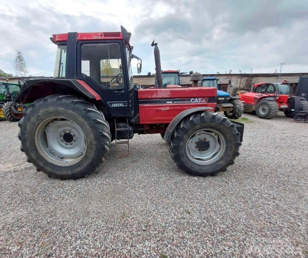 Case IH 1255 XL 拖拉机/农用车