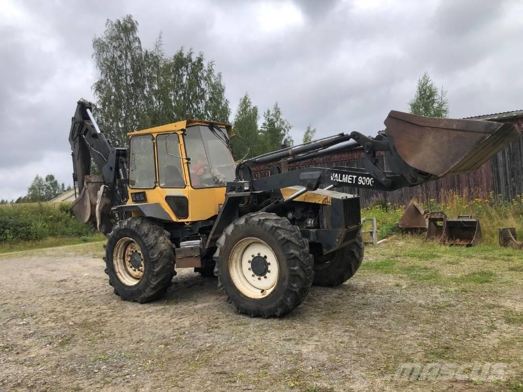 Valmet 9000 反铲装载机