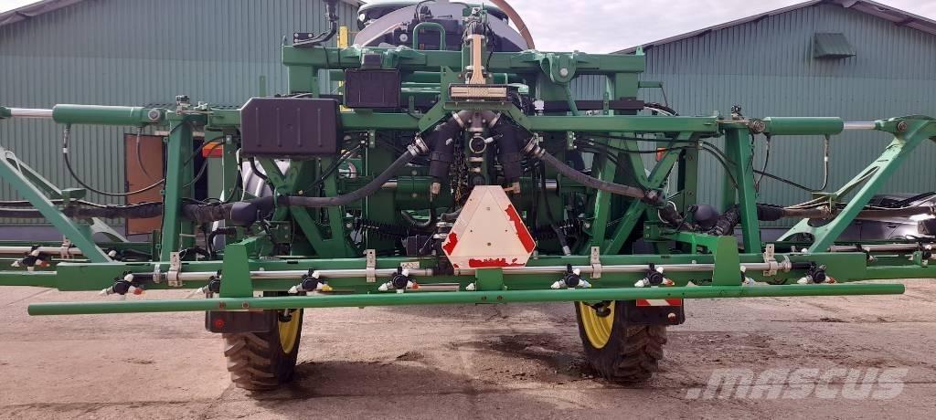 John Deere R 4038 自走式喷雾机