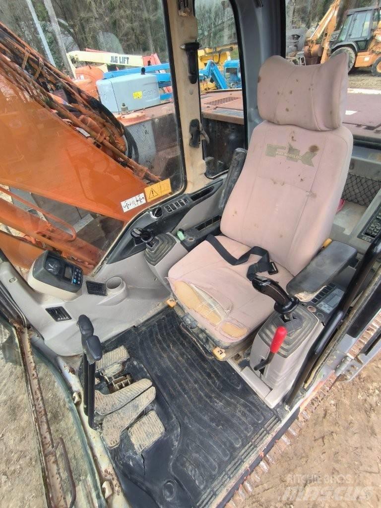 Fiat-Kobelco E 135 履带挖掘机