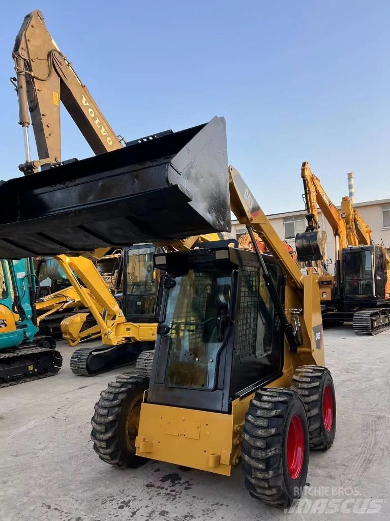 CAT cat262 滑移装载机