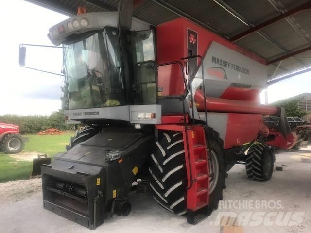 Massey Ferguson 7278 联合收割机