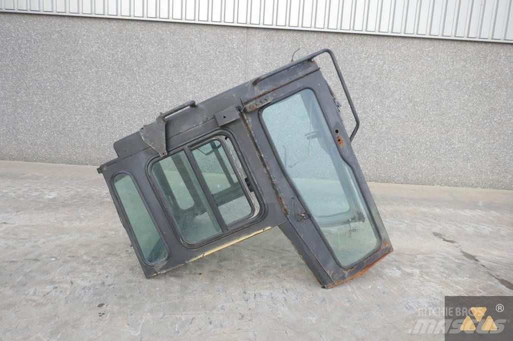 CAT 158-7696 驾驶室与内部