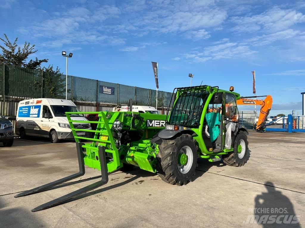 Merlo P30.10 伸缩臂叉装车|叉装车