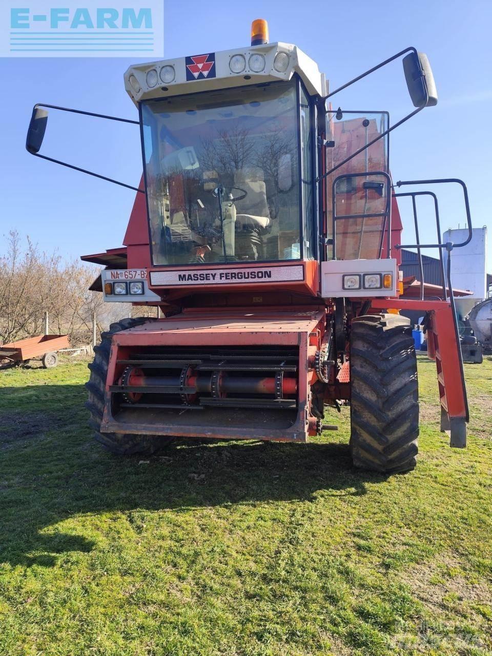 Massey Ferguson 38 联合收割机