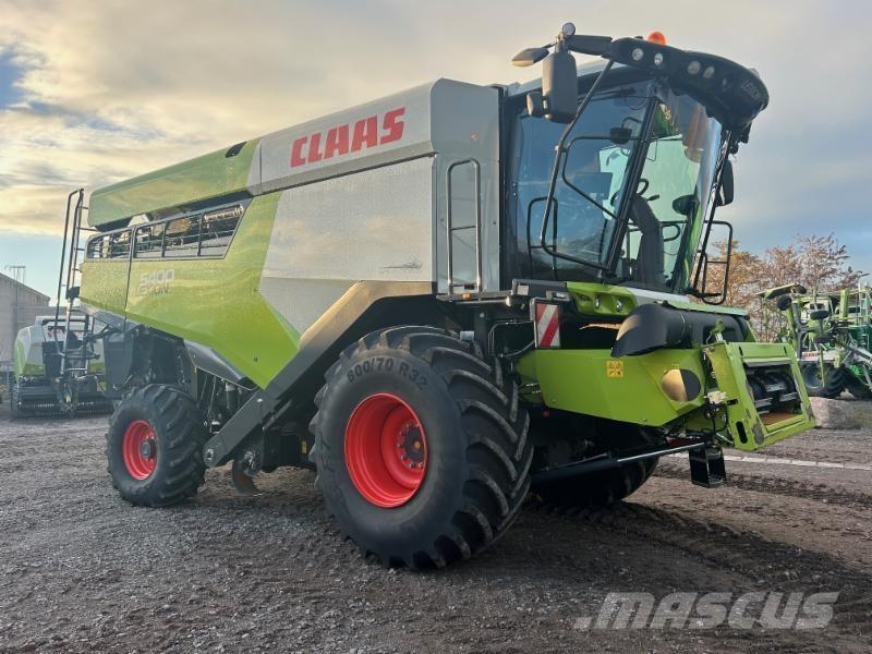 CLAAS LEXION 5400 联合收割机