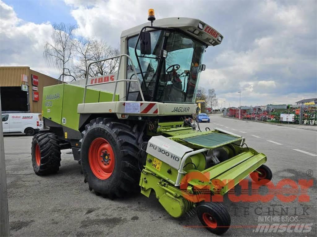 CLAAS Jaguar 850 自走式青贮饲料收割机