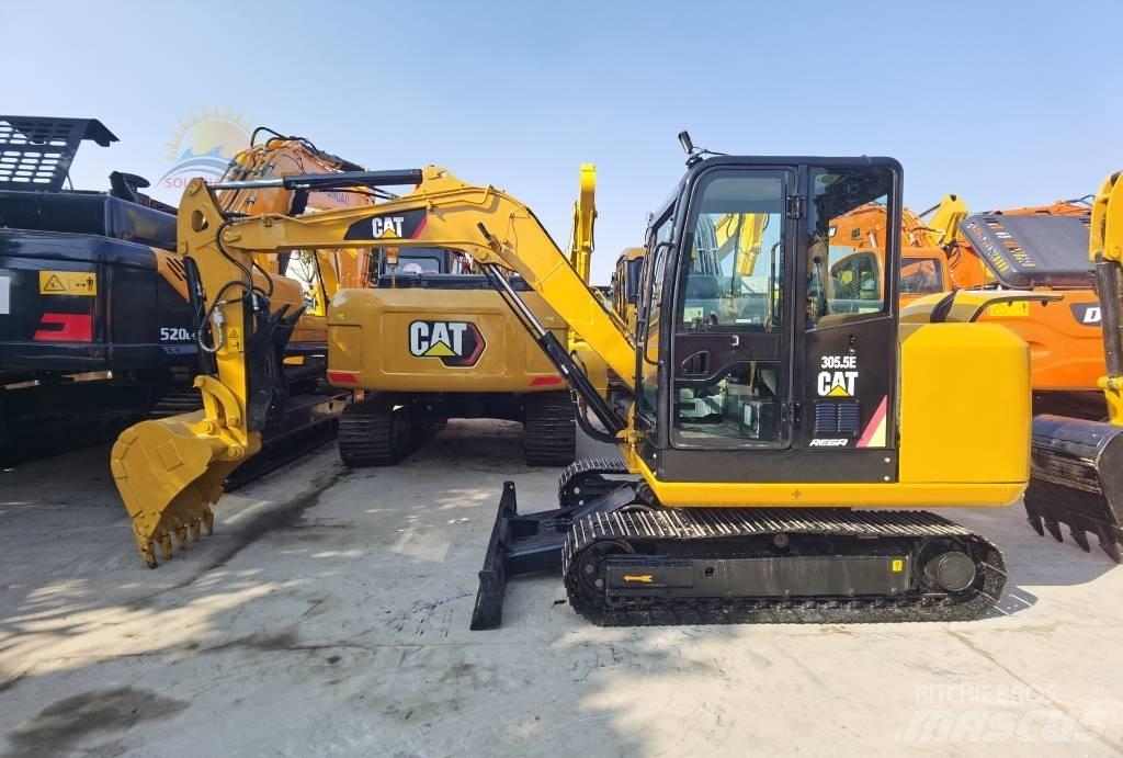 CAT 305.5 E 小型挖掘机
