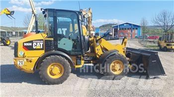 CAT 906 轮式装载机