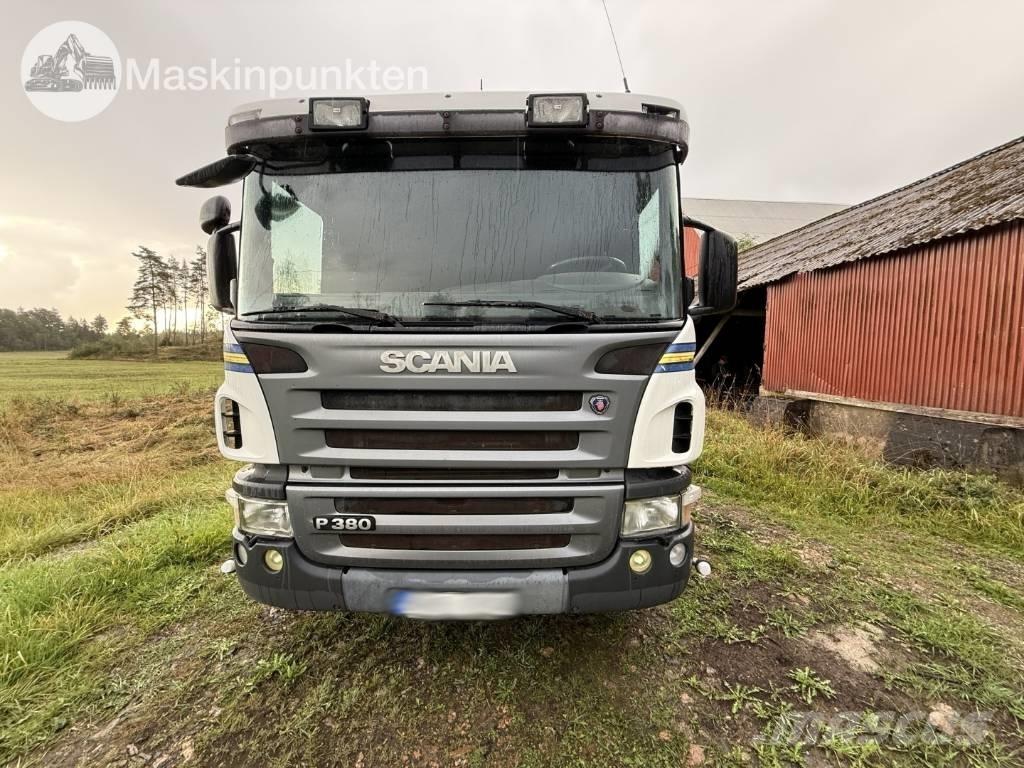 Scania P 380 LB 工程吊钩车