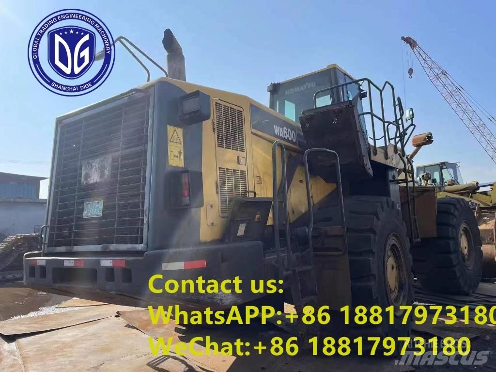 Komatsu WA 600-6 轮式装载机