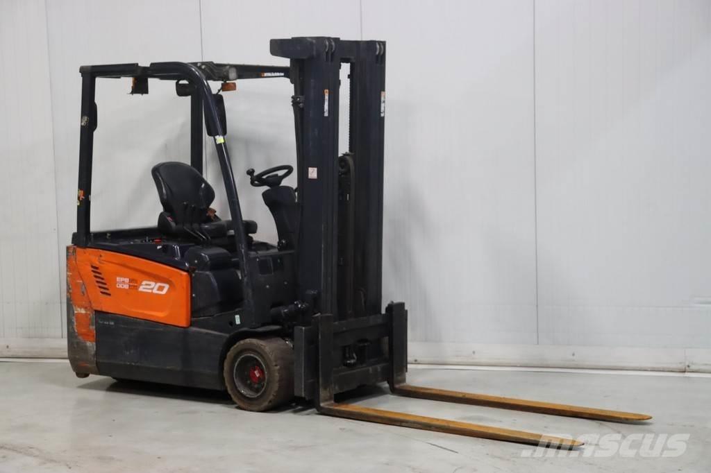 Doosan B20T-7 电动叉车