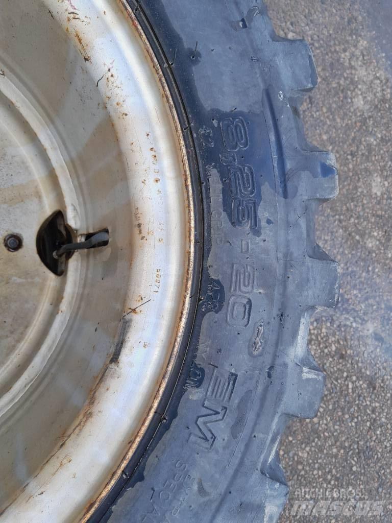 Mitas 8,25-20 Hjul 轮胎、车轮、轮圈