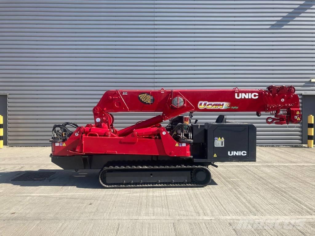 Unic URW-547 轻小型起重机