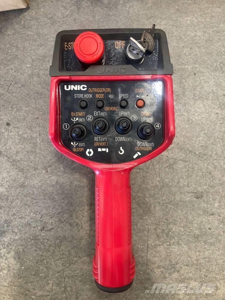 Unic URW-547 轻小型起重机