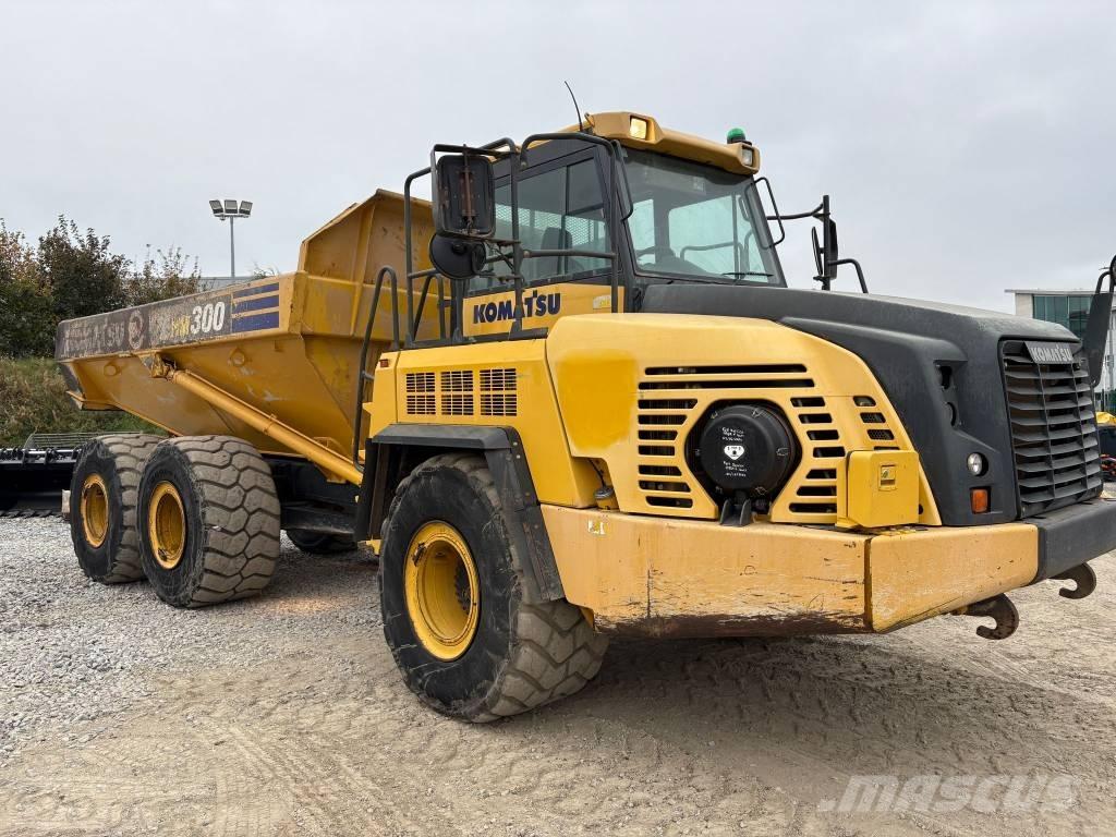 Komatsu HM300-3 铰接式自卸车