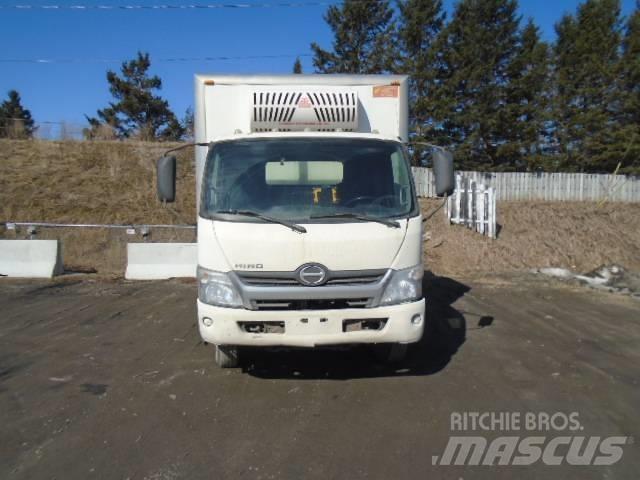 Hino 155 D 冷藏车
