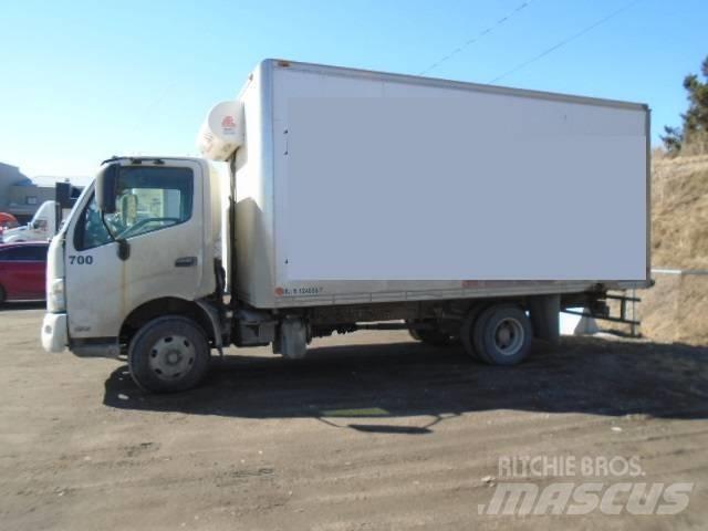 Hino 155 D 冷藏车