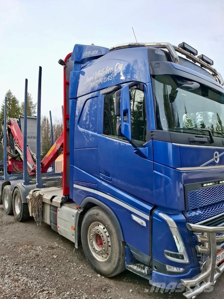 Volvo FH500 8x4*4 木材运输车