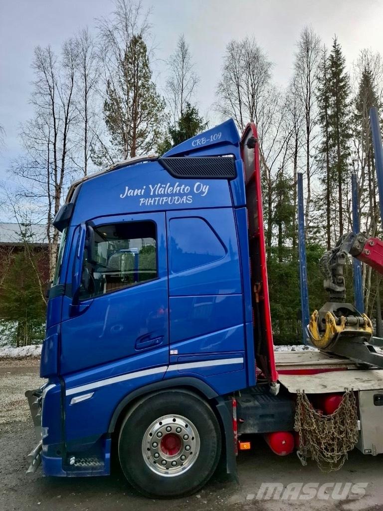 Volvo FH500 8x4*4 木材运输车