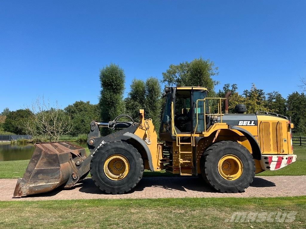 Bell L 2606 E 轮式装载机