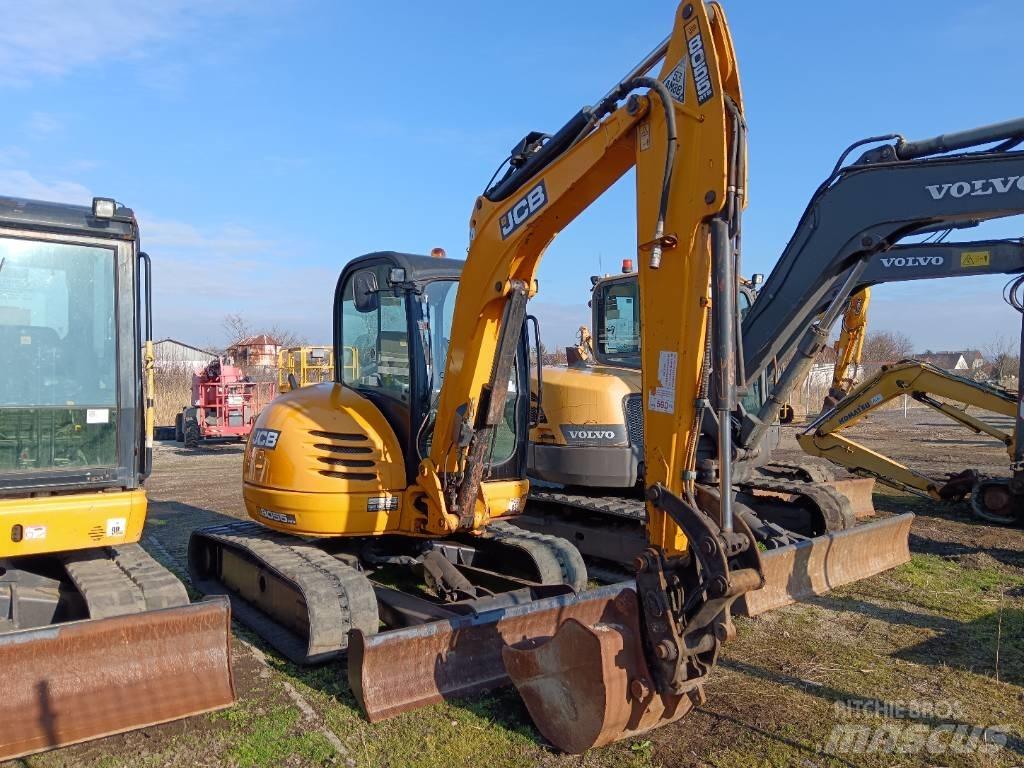 JCB 8055 RTS 小型挖掘机