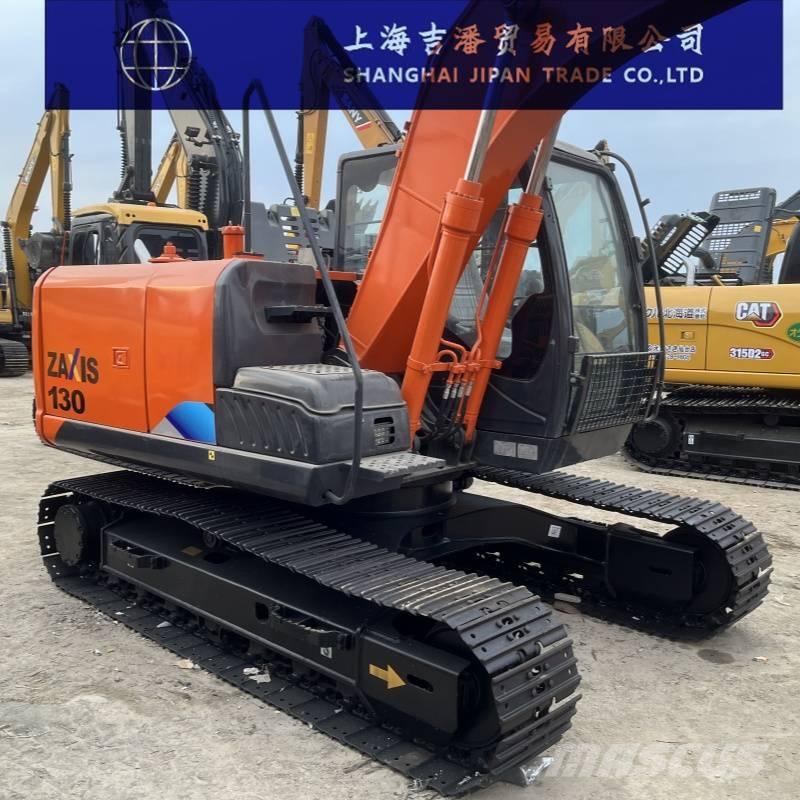 Hitachi ZX 130 履带挖掘机