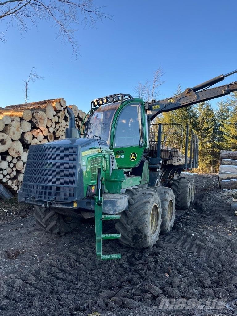 John Deere 1510G 集运机