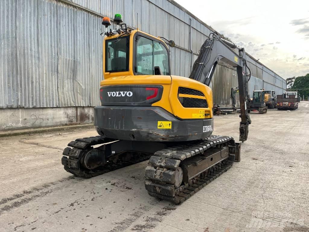 Volvo ECR 88 D 中型挖掘机
