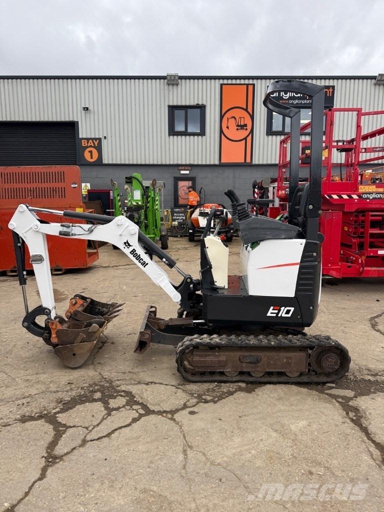 Bobcat E 10z 小型挖掘机
