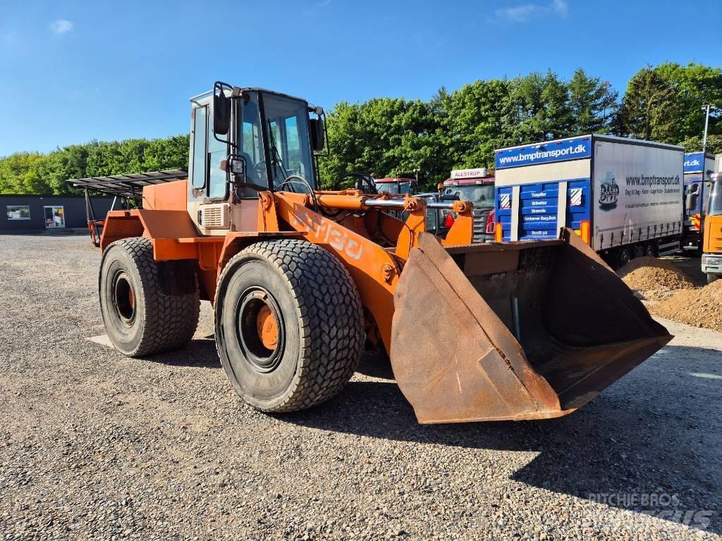 Hitachi FR 130 轮式装载机