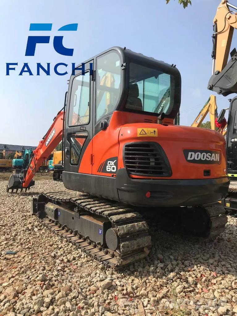 Doosan DX 60 履带挖掘机