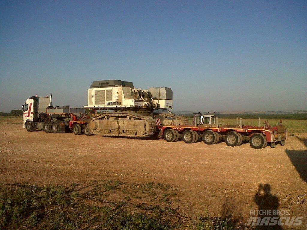 Liebherr 984 C 长臂挖掘机