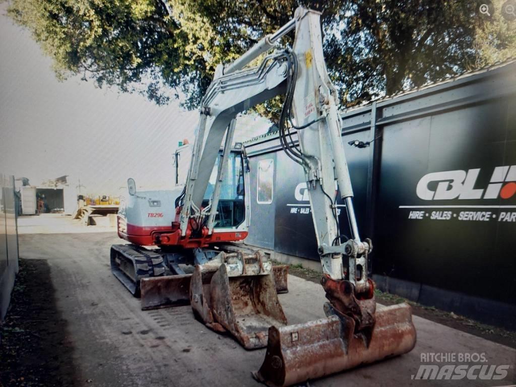 Takeuchi TB 290 中型挖掘机