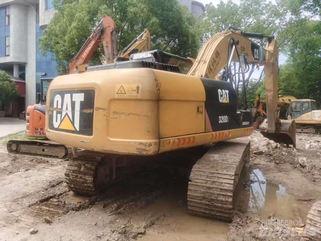 CAT 320 D L 履带挖掘机