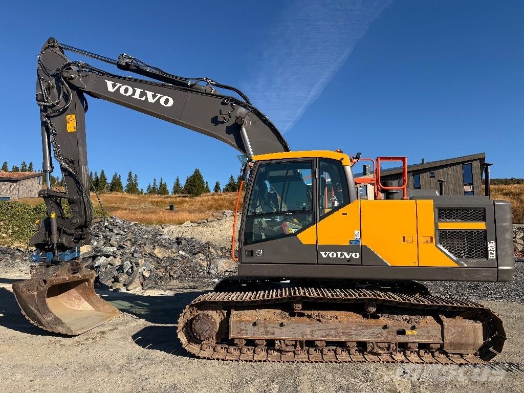 Volvo EC220EL 履带挖掘机