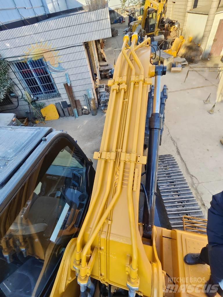 LiuGong 933 E 履带挖掘机