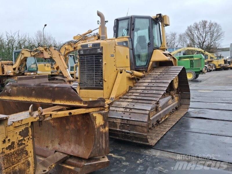 CAT D6N 履带式推土机