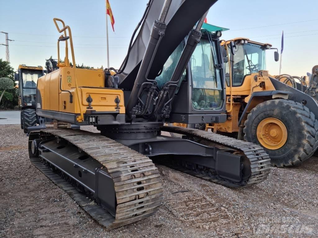 Volvo EC 240 C 履带挖掘机