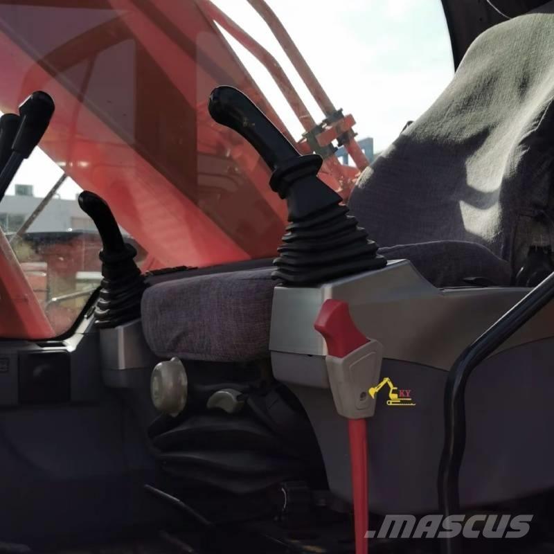 Doosan dh220-7 履带挖掘机