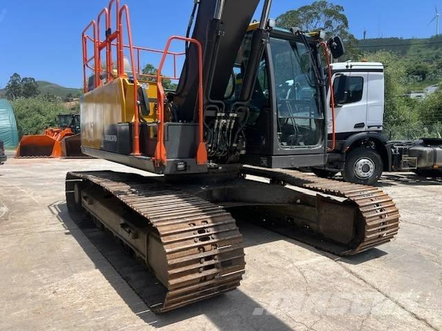 Volvo EC 200 E 履带挖掘机
