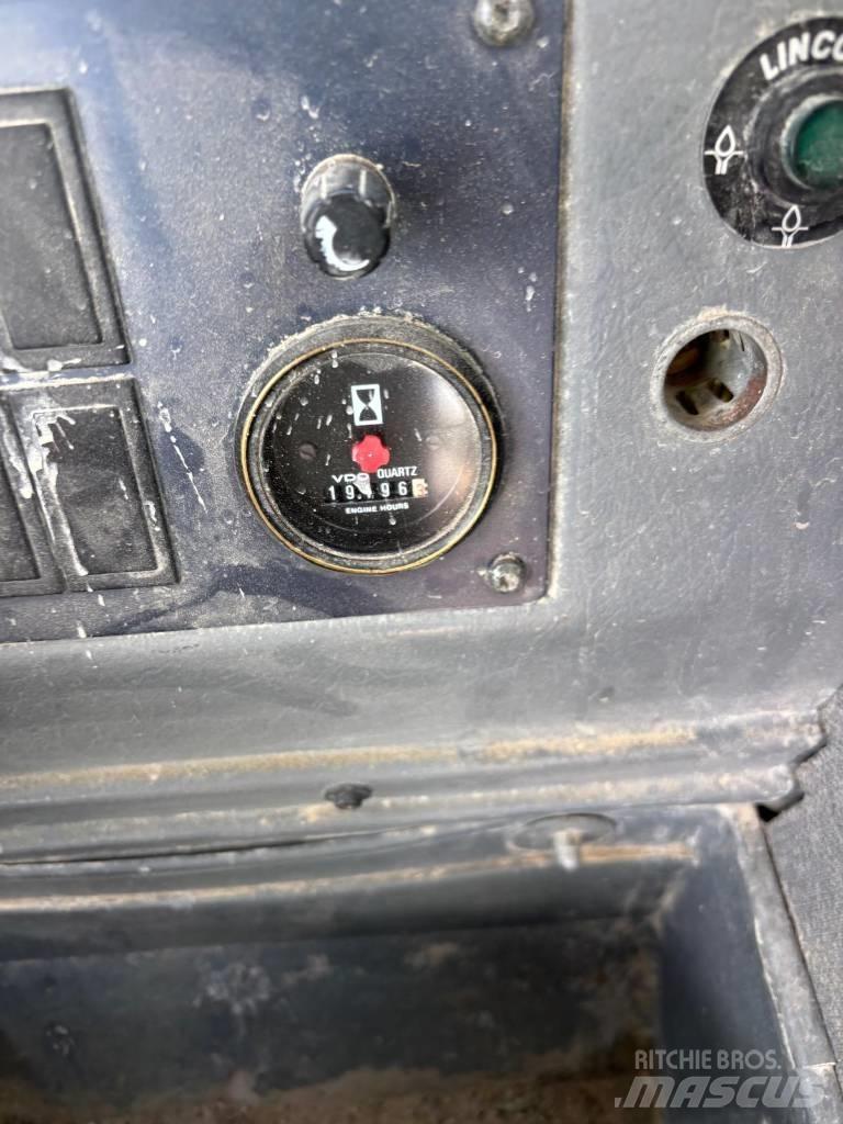 Volvo L 120 C 轮式装载机