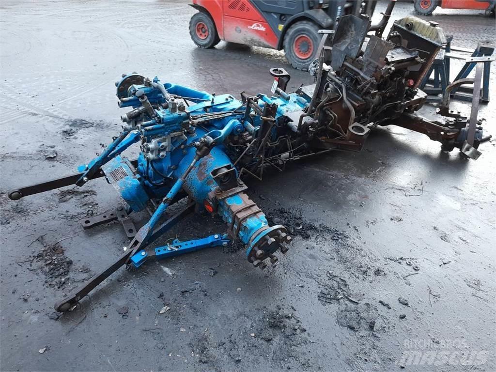 Ford 4130 拖拉机/农用车