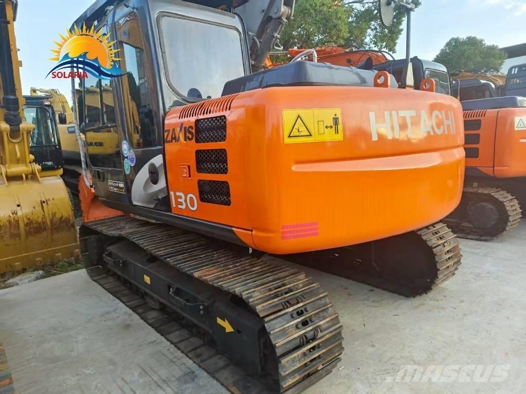 Hitachi ZX 130 履带挖掘机