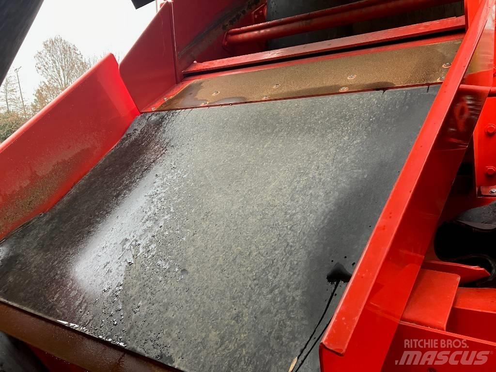 Sandvik QA 335 振动筛