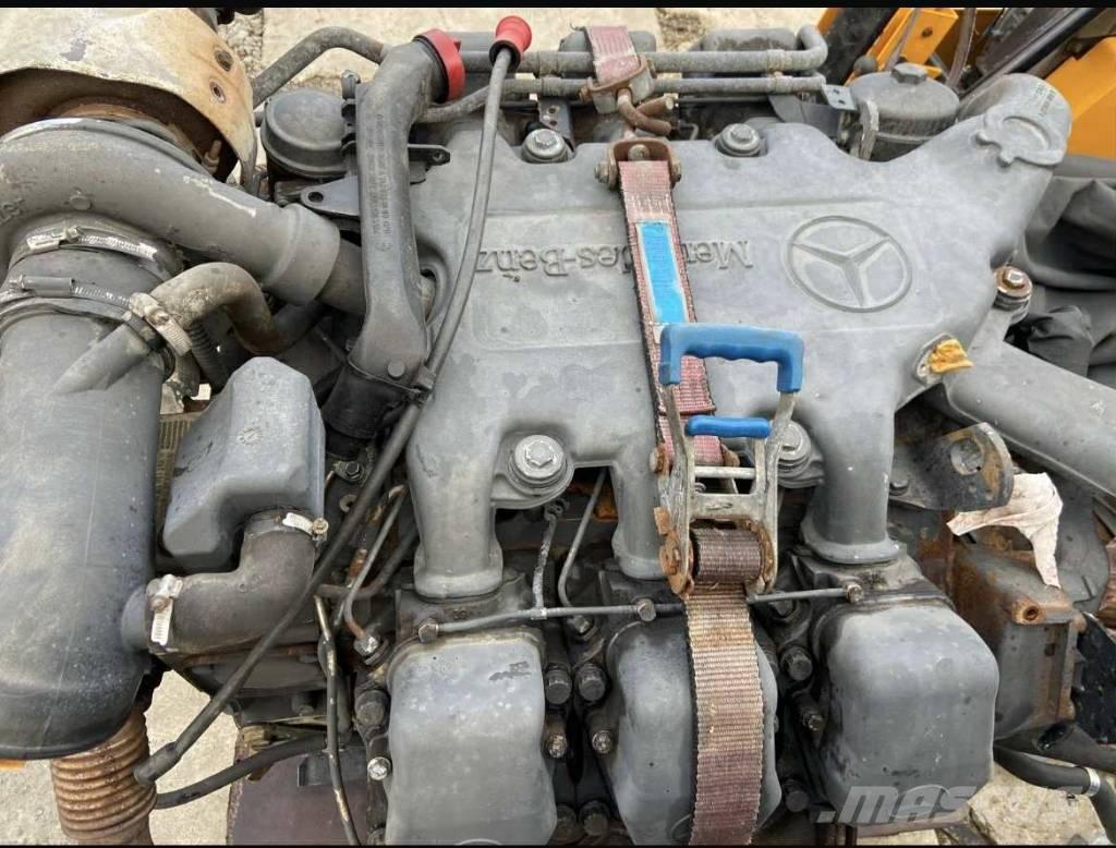 Mercedes-Benz V6 发动机